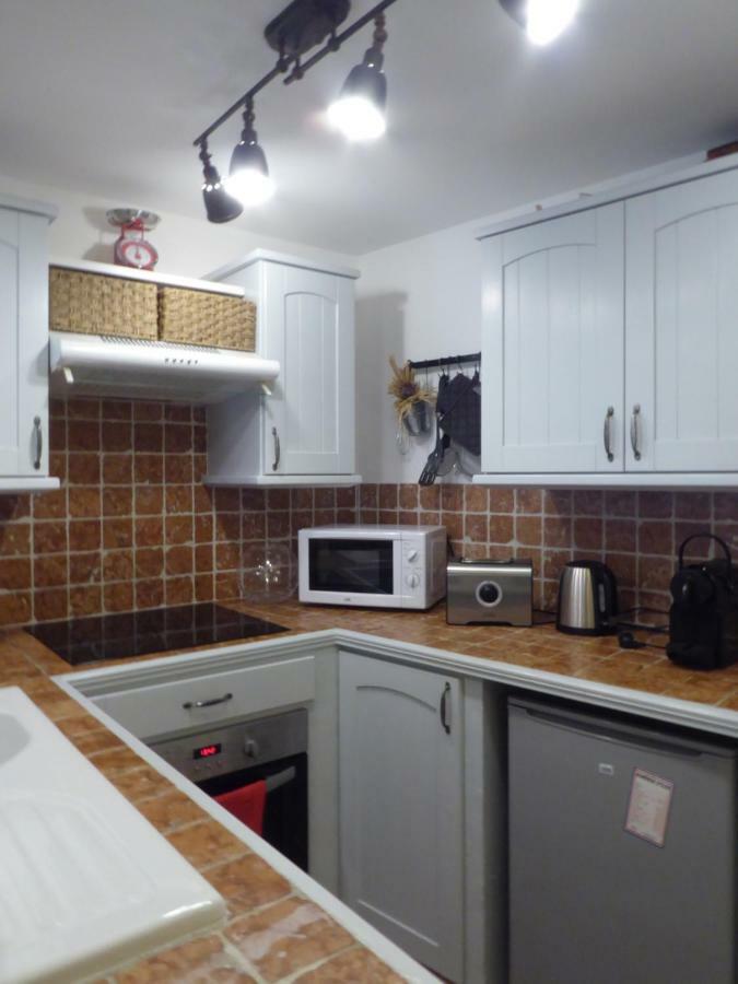 Vieille Ville 1 - Luca'S Apartment, 1 Bedroom, Max 2 Adults And 2 Kids Antibes Luaran gambar