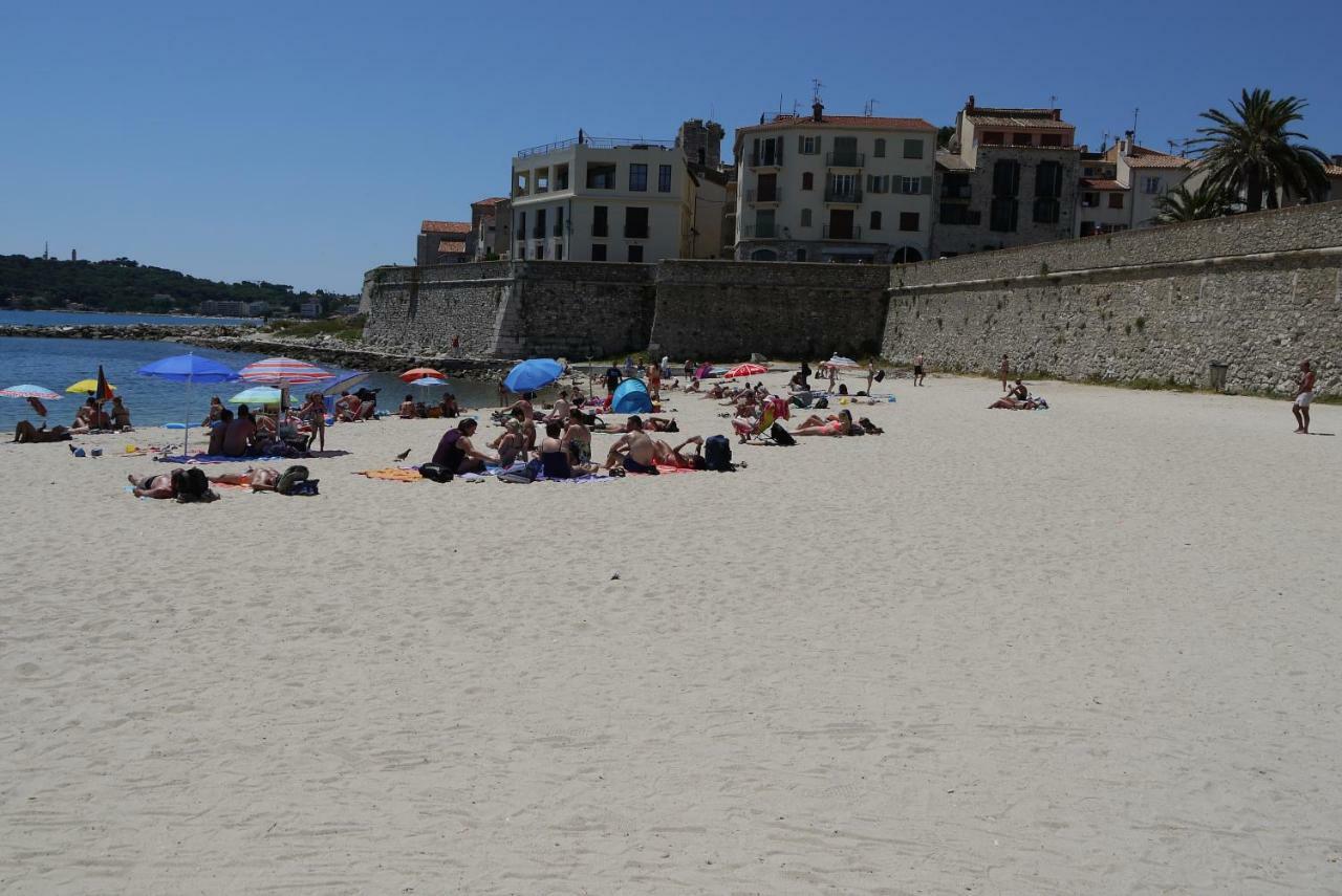 Vieille Ville 1 - Luca'S Apartment, 1 Bedroom, Max 2 Adults And 2 Kids Antibes Luaran gambar