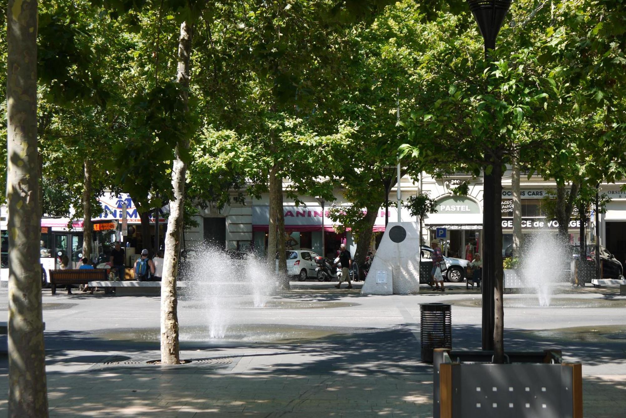 Vieille Ville 1 - Luca'S Apartment, 1 Bedroom, Max 2 Adults And 2 Kids Antibes Luaran gambar