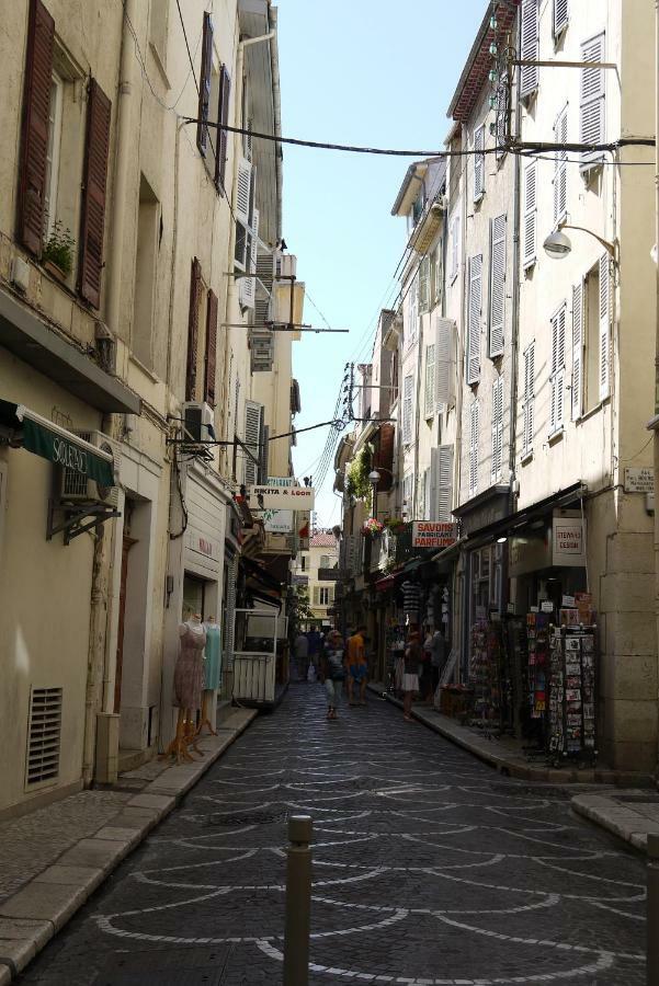 Vieille Ville 1 - Luca'S Apartment, 1 Bedroom, Max 2 Adults And 2 Kids Antibes Luaran gambar